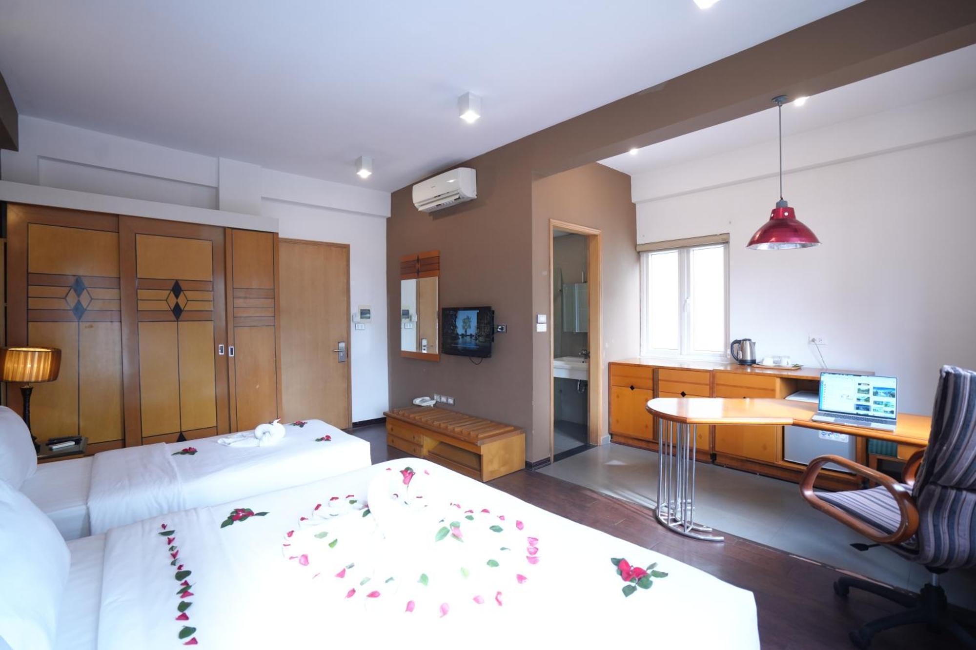 Hanoi Golden Sunshine Villa Hotel And Travel Hanói Exterior foto